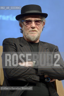 10/05/14, Torino, Lingotto Fiere, Salone del Libro 2014, nella foto: Arena Bookstock, incontro con Francesco De Gregori ©Alberto Ramella/Rosebud2