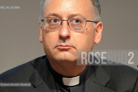 11/05/14, Torino, Lingotto Fiere, Salone del Libro 2014, La rivoluzione di Francesco nella comunicazione globale, nella foto:  padre Antonio Spadaro ©Alberto Ramella/Rosebud2