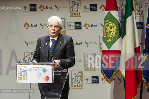 30/10/2015 Torino, cerimonia di chiusura della 32a assemblea ANCI, nella foto il presidente della Repubblica Sergio Mattarella ©Alberto Ramella/Rosebud2