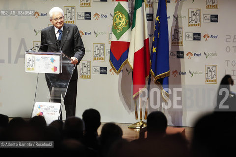 30/10/2015 Torino, cerimonia di chiusura della 32a assemblea ANCI, nella foto il presidente della Repubblica Sergio Mattarella ©Alberto Ramella/Rosebud2