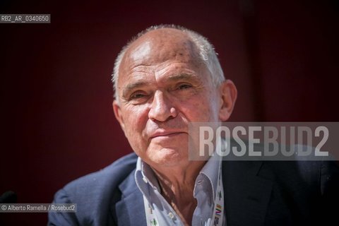 18/05/2015 Torino, Lingotto Fiere. Salone del Libro, nella foto lincontro Le Notti dei Libri con Carlo Fruttero con Gian Arturo Ferrari ©Alberto Ramella/Rosebud2