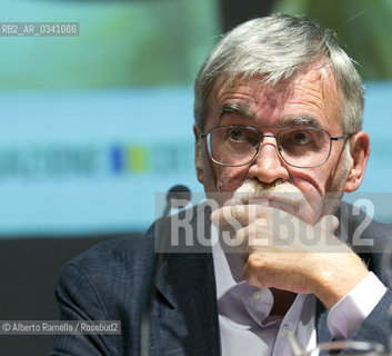 SALONE INTERNAZIONALE DEL LIBRO 2015, sabato, 16.5.15 - evento dante 750, Marco Santagata ©Alberto Ramella/Rosebud2