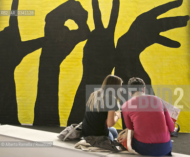 SALONE INTERNAZIONALE DEL LIBRO 2015, sabato, 16.5.15 - visitatori ©Alberto Ramella/Rosebud2