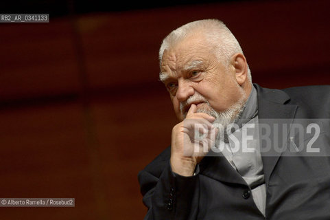 16/05/15, Torino, Lingotto Fiere, Salone del Libro 2015, nella foto: Enzo Bianchi ©Alberto Ramella/Rosebud2