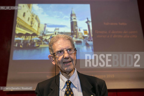 17/05/2015, Torino, Lingotto fiere, salone del libro 2015 - Il destino dei centri storici e il diritto alle città lectio magistralis di Salvatore Settis ©Alberto Ramella/Rosebud2