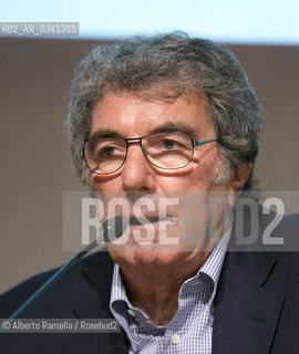 SALONE INTERNAZIONALE DEL LIBRO 2015, lunedi.  18.5.15 - incontro con DINO ZOFF interbvistato da Mario Calabresi ©Alberto Ramella/Rosebud2