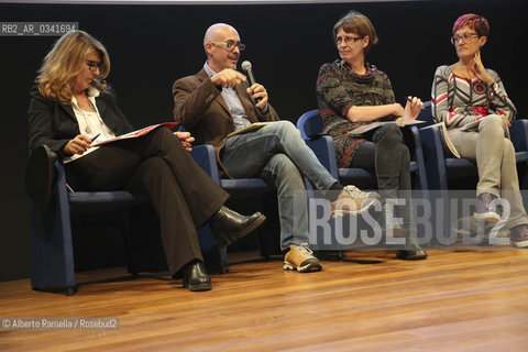 10.10.15, Torino, Portici di Carta 2015, Evento chi ha paura dei libri per bambini?, con Nicola Fuochi, con Manuela Salvi, Rosaria Punzi, Manuele Salvi, Cecilia Cognini ©Alberto Ramella/Rosebud2