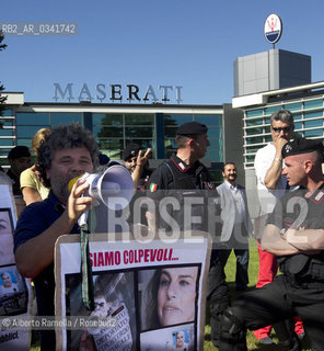 30.06.14, Grugliasco (To), Stabilimento Maserati, Ass Annuale Confindustria Torino - nella foto: proteste FION davanti lo Stabiimento della Maserati ©Alberto Ramella/Rosebud2