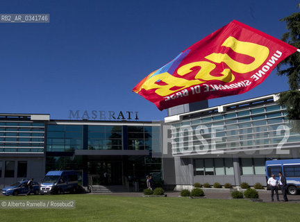 30.06.14, Grugliasco (To), Stabilimento Maserati, Ass Annuale Confindustria Torino - nella foto: proteste FION davanti lo Stabiimento della Maserati ©Alberto Ramella/Rosebud2