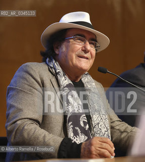 12.5.16, Torino, Lingotto Fiere, Salone del Libro 2016 - nella foto: Al bano Carrisi presenta il suo libro ©Alberto Ramella/Rosebud2