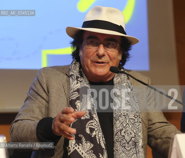 12.5.16, Torino, Lingotto Fiere, Salone del Libro 2016 - nella foto: Al bano Carrisi presenta il suo libro ©Alberto Ramella/Rosebud2