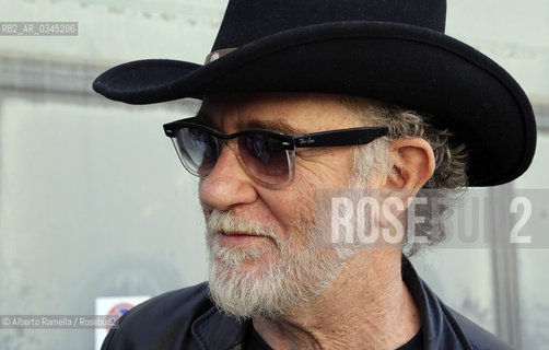 15.5.16, Torino, Lingotto Fiere, Salone del Libro 2016 - nella foto: INCONTRO CON FRANCESCO DE GREGORI ©Alberto Ramella/Rosebud2