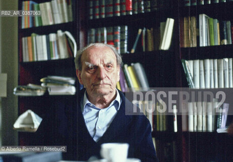 1999, Torino, Norberto Bobbio nella sua casa di via Sacchi ©Alberto Ramella/Rosebud2