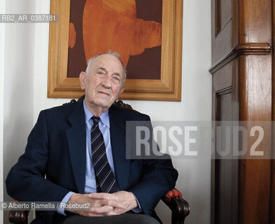 15.12.2020, Torino, Prof. emerito PIERO AMERIO nella sua casa a Torino ©Alberto Ramella/Rosebud2