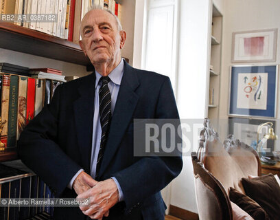 15.12.2020, Torino, Prof. emerito PIERO AMERIO nella sua casa a Torino ©Alberto Ramella/Rosebud2