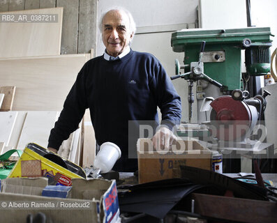 lo scultore Riccardo Cordero nel suo studio a Torino ©Alberto Ramella/Rosebud2