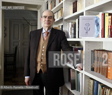 4.5.21, UGO ROSENBERG,già a capo della Casa Editrice torinese Rosenberg & Sellier, ora studente di teologia, nella sua casa a Torino ©Alberto Ramella/Rosebud2