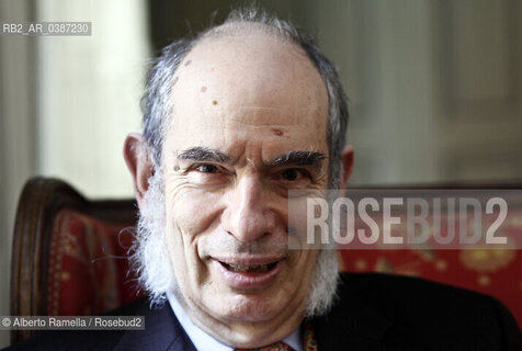 4.5.21, UGO ROSENBERG,già a capo della Casa Editrice torinese Rosenberg & Sellier, ora studente di teologia, nella sua casa a Torino ©Alberto Ramella/Rosebud2