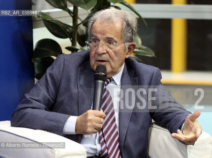 14.10.21, TORINO, LINGOTTO, SALONE DEL LIBRO 2021 - DAY#1 - NELLA FOTO: ROMANO PRODI ALLO STAND LA STAMPA ©Alberto Ramella/Rosebud2