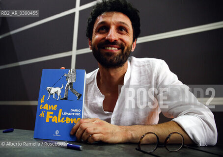 23/05/22, Torino, Lingotto, Salone Internazionale del Libro 2022 - nella foto: Dario Levantino autore de Il cani di Falcone dedicato a Giovanni Falcone ©Alberto Ramella/Rosebud2