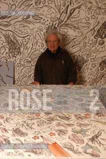 French painter Henri Cueco, in his studio. Paris, November 10, 2003. ©Ulf Andersen/Rosebud2