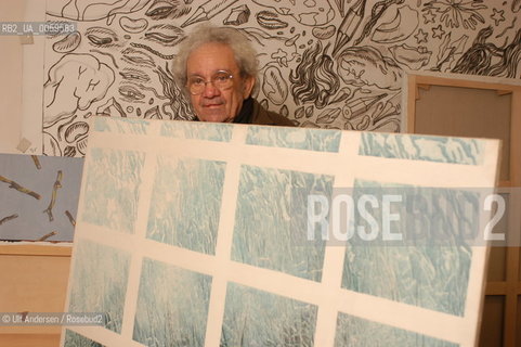 French painter Henri Cueco, in his studio. Paris, November 10, 2003. ©Ulf Andersen/Rosebud2