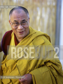 Dalai Lama giving an initiation in France.©Ulf Andersen/Rosebud2