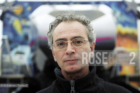 Italian writer Daniel Del Guidice .Venice, January 31, 2002. ©Ulf Andersen/Rosebud2