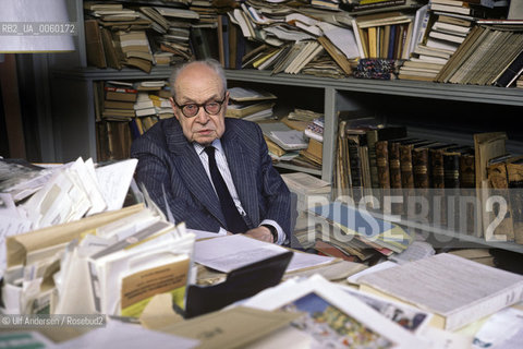 French historian Georges Dumezil at his office. Paris, september 18, 1984 - ©Ulf Andersen/Rosebud2