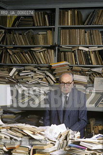 French historian Georges Dumezil at his office. Paris, september 18, 1984 - ©Ulf Andersen/Rosebud2