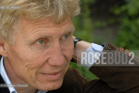 Belgian writer Francois Emmanuel. Bruxelles, June 20, 2009 - ©Ulf Andersen/Rosebud2