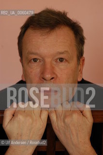 Russian writer Viktor Erofeev at home in Moscow on February 4, 2005 - ©Ulf Andersen/Rosebud2