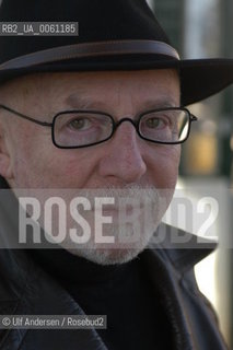 Belgian writer and crime novelist Jef Geeraert at Gent railway station in Belgium. Gent, february 25, 2003 - ©Ulf Andersen/Rosebud2