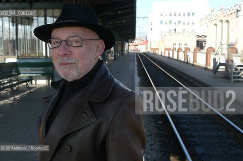 belgian author Jef Geeraert at Gent railway station in Belgium. ©Ulf Andersen/Rosebud2