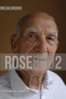 Stephane Hessel, former French diplomat, writer. Paris, June 1, 2010 - ©Ulf Andersen/Rosebud2