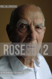 Stephane Hessel, former French diplomat, writer. Paris, June 1, 2010 - ©Ulf Andersen/Rosebud2