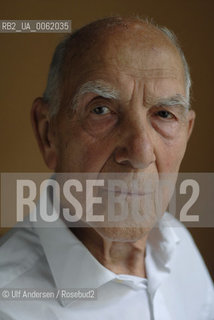 Stephane Hessel, former French diplomat, writer. Paris, June 1, 2010 - ©Ulf Andersen/Rosebud2