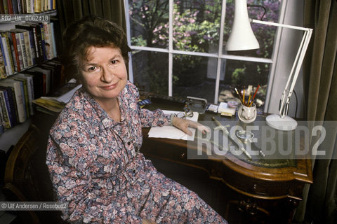 English crime novelist Phyllis Dorothy James, at home. London, March 30, 1987 - ©Ulf Andersen/Rosebud2