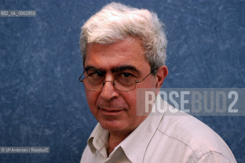 Lebanese writer Elias Khoury. Paris, March 28, 2004 - ©Ulf Andersen/Rosebud2