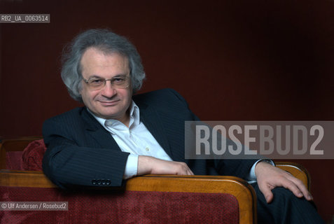 French writer Amin Maalouf. Paris, January 3, 2009. ©Ulf Andersen/Rosebud2