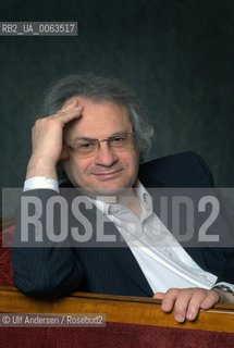 French writer Amin Maalouf. Paris, January 3, 2009. ©Ulf Andersen/Rosebud2