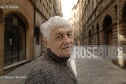 Italian writer Loriano Macchiavelli. Lyon, April 4, 2007. ©Ulf Andersen/Rosebud2