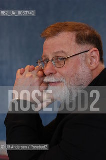 Argentinian writer Alberto Manguel. Paris, March 21, 2004 - ©Ulf Andersen/Rosebud2