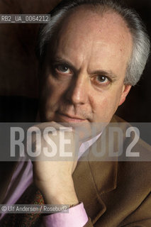 Spanish writer Eduardo Mendicutti. Paris, March 18, 2005 - ©Ulf Andersen/Rosebud2