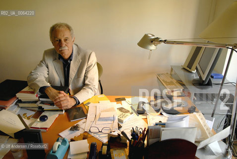 Spanish writer Eduardo Mendoza. Barcelona, May 21, 2007 - ©Ulf Andersen/Rosebud2