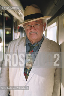 American author on a train in Saint Malo, attending a book fair. ©Ulf Andersen/Rosebud2