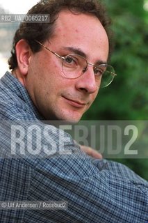 Mexican writer Ignacio Padilla. Paris, October 22, 2001 - ©Ulf Andersen/Rosebud2