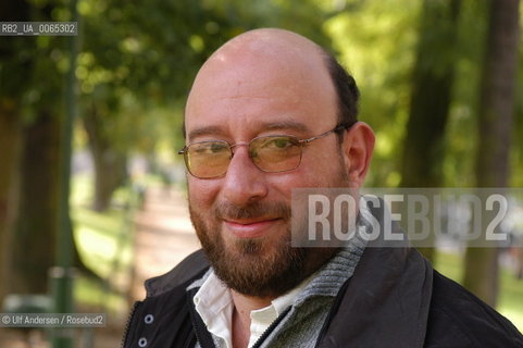 Mexican writer Eduardo Antonio Parra. Paris, October 17, 2004 - ©Ulf Andersen/Rosebud2