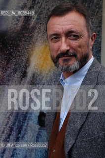 Spanish writer Arturo Perez-Reverte. Paris, May 13, 2003 - ©Ulf Andersen/Rosebud2