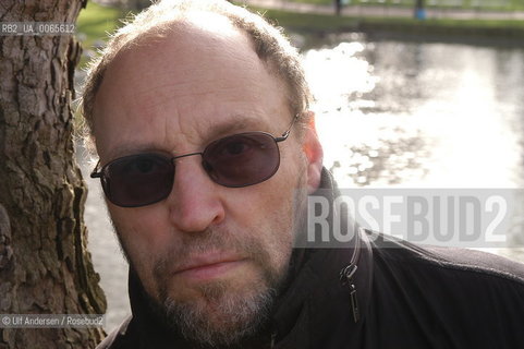 Russian writer Dmitri Prigov. Paris, January 21, 2005 - ©Ulf Andersen/Rosebud2